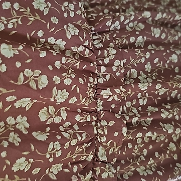 Dress - Picture 3 of 8